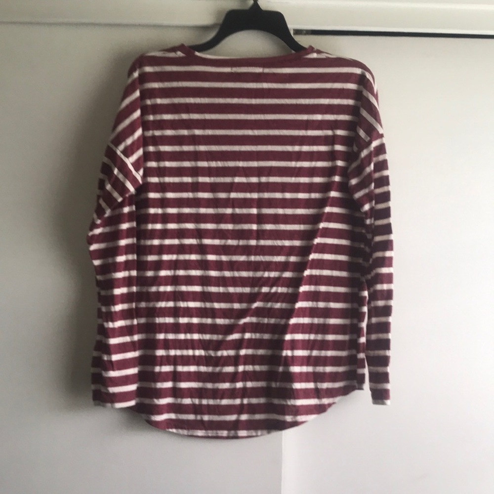 Forever 21 basic shirt - Picture 3 of 3